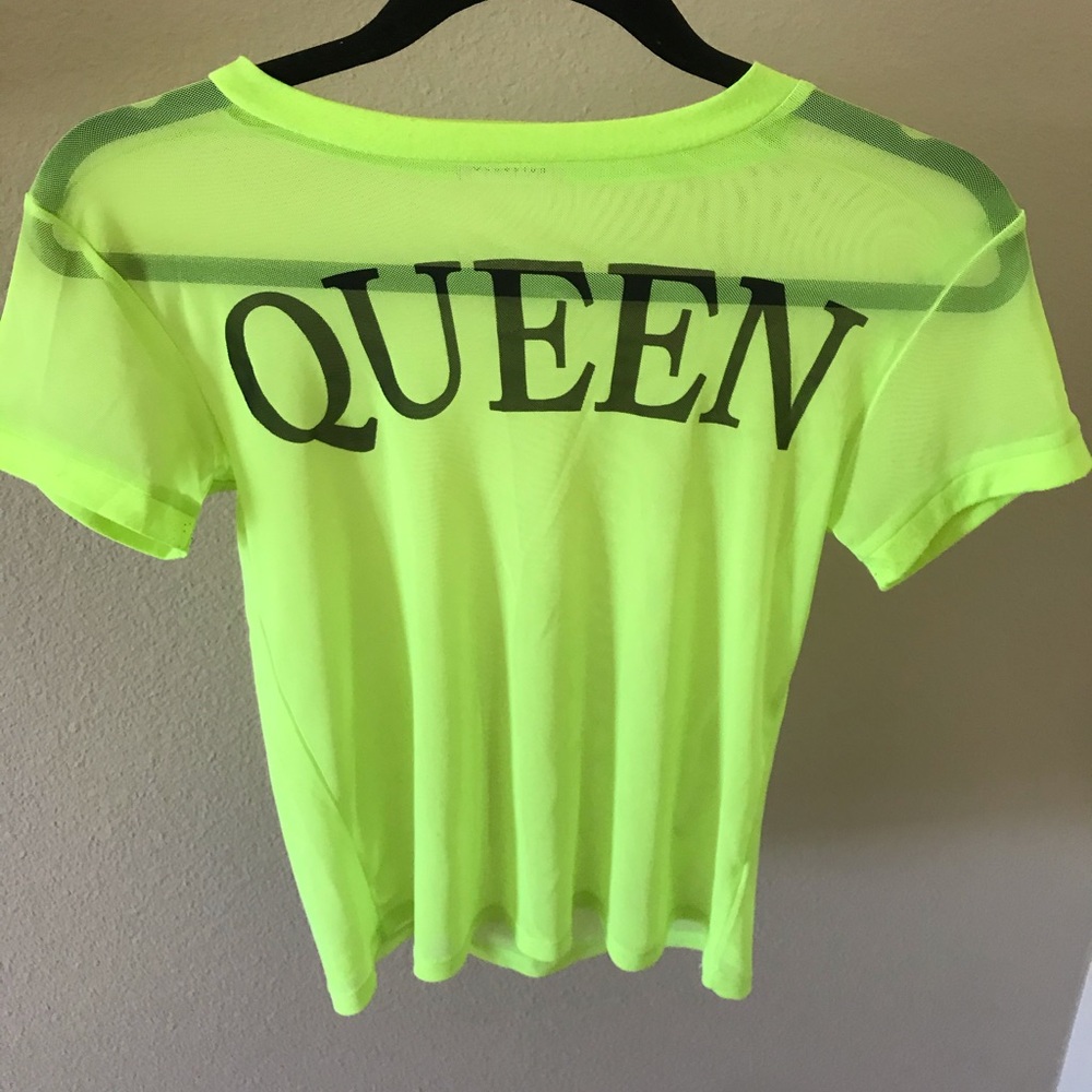 neon green mesh queen graphic T-shirt